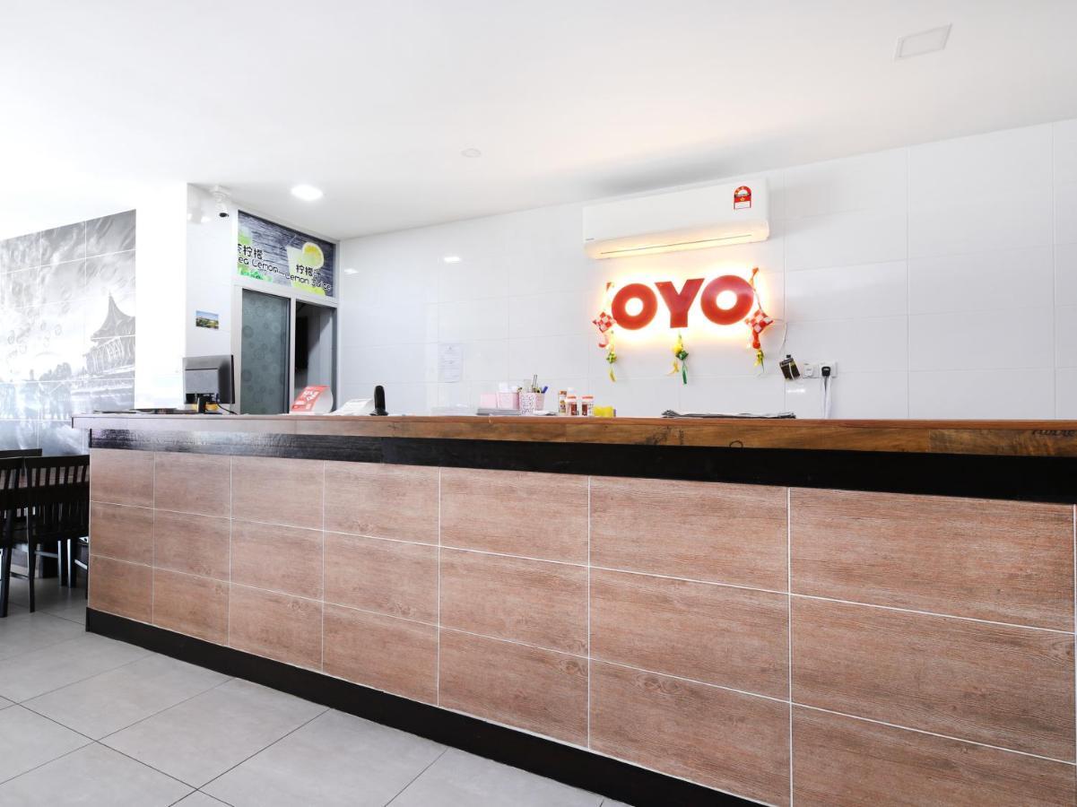 Oyo 836 Mandurah Room & Cafe Κουτσίνγκ Εξωτερικό φωτογραφία